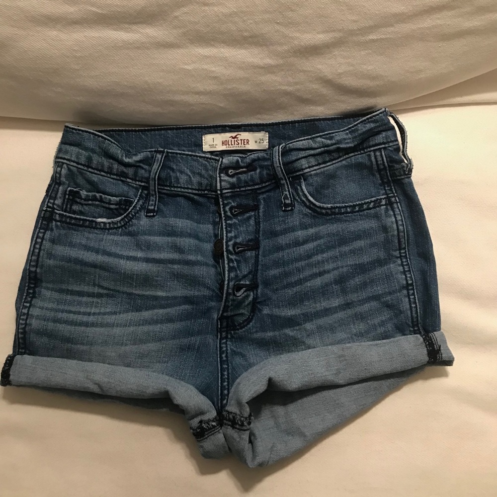 Hollister jean shorts